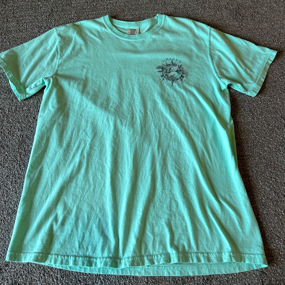 Women's Size L Omaha Zoo Tee